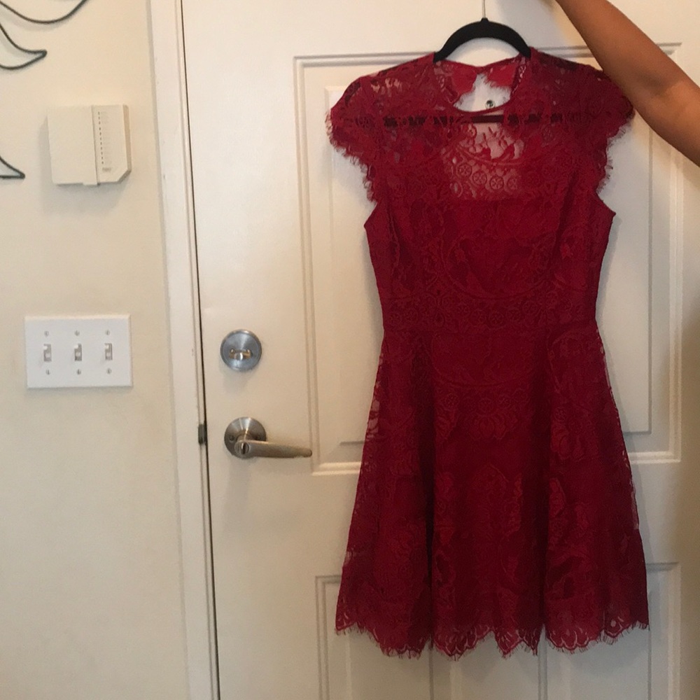 BB Dakota Lace Dress
